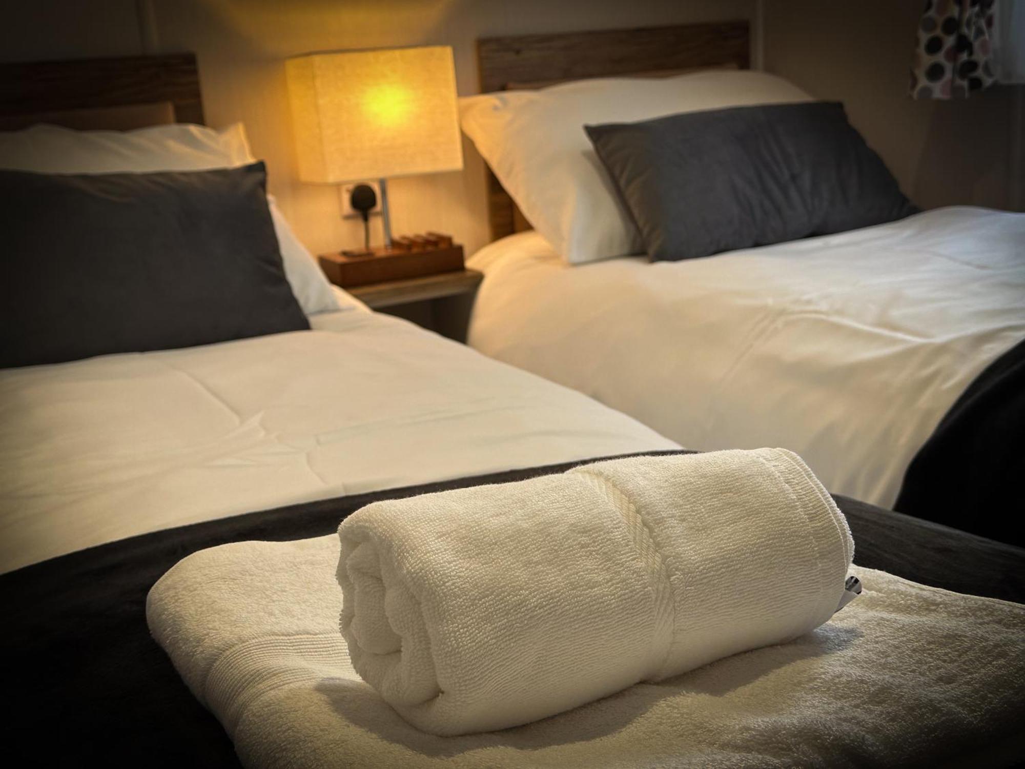 Hobbit - Holiday Lodge Longridge Bagian luar foto
